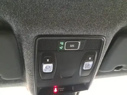 Photo 39 Renault Captur  E-Tech full hybrid 145 ch