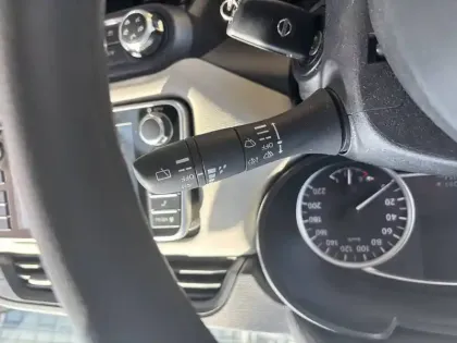 Photo 28 Nissan Micra  IG-T 92