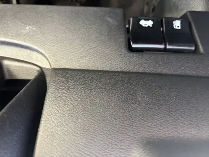 Photo 37 Nissan Micra  IG-T 92