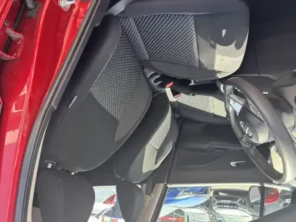 Photo 27 Nissan Micra  IG-T 92