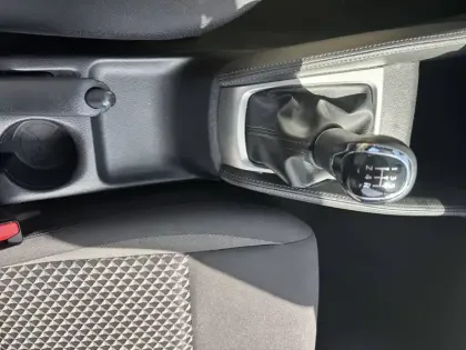 Photo 38 Nissan Micra  IG-T 92