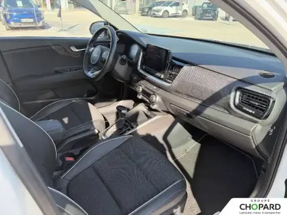 Photo 12 Kia Stonic  1.0 T-GDi 100 ch DCT7
