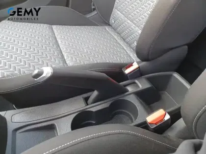 Photo 38 Renault Clio Gén. V (BJA) Ph1 NG Evolution 5