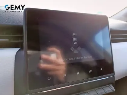 Photo 39 Renault Clio Gén. V (BJA) Ph1 NG Evolution 5