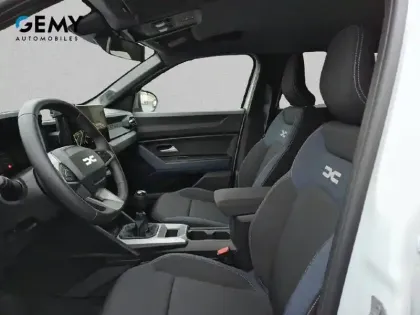 Photo 23 Dacia Duster  Mild Hybrid 130