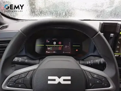 Photo 13 Dacia Duster  Mild Hybrid 130