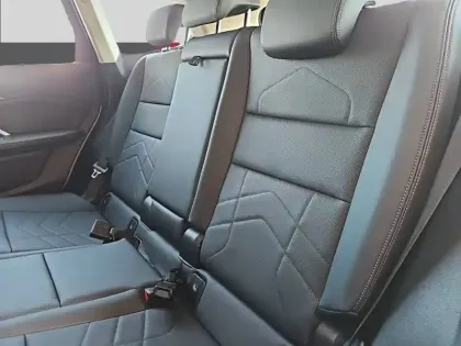 Photo 32 BMW X1 i xDrive30