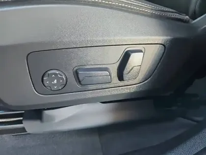 Photo 27 BMW X1 i xDrive30