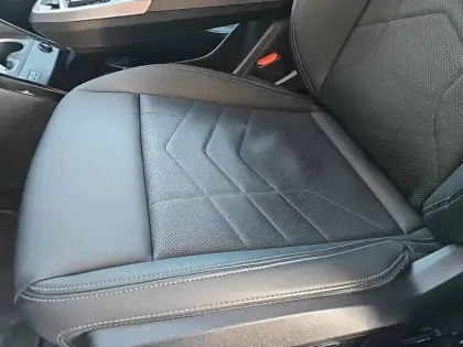 Photo 29 BMW X1 i xDrive30