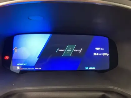 Photo 10 Renault Symbioz  E-Tech full hybrid 145