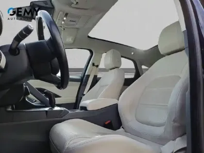 Photo 8 Jaguar E-Pace  2.0 D - 150 ch AWD BVA