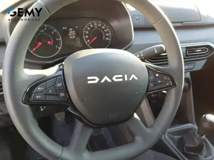 Photo 12 Dacia Sandero  SCe 65