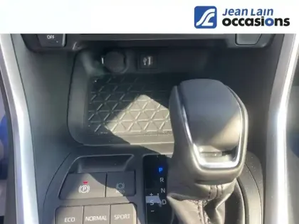 Photo 12 Toyota Rav4  Hybride 218 ch 2WD
