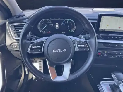 Photo 15 Kia Xceed  1.6 GDi Hybride Rechargeable 141ch DCT6