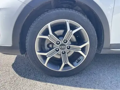 Photo 8 Kia Xceed  1.6 GDi Hybride Rechargeable 141ch DCT6