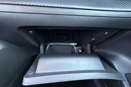 Photo 19 Peugeot 208  PureTech 75 S&S BVM5