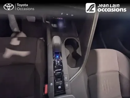 Photo 35 Toyota C-HR  Hybride 140