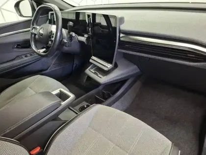 Photo 29 Renault Megane  E-Tech EV60 220 ch super charge