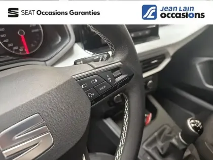 Photo 37 Seat Ibiza  1.0 MPI 80 ch S/S BVM5