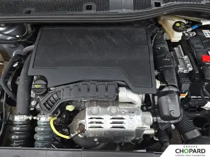 Photo 25 Peugeot 208  PureTech 100 S&S BVM6