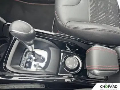 Photo 18 Peugeot 2008 Gén. I Ph2 GT Line 5