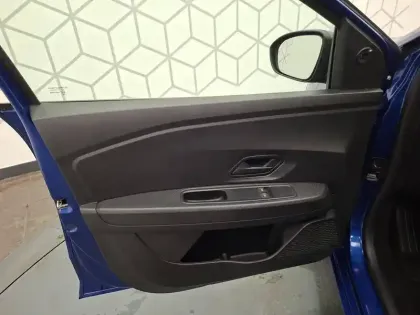 Photo 19 Dacia Sandero  ECO-G 100 - 22