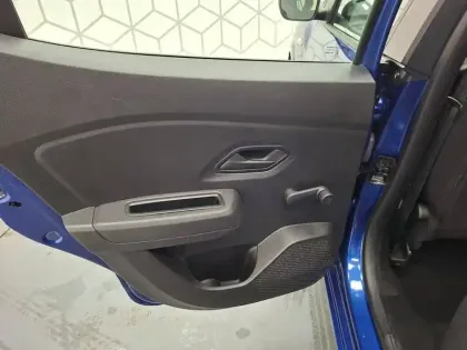 Photo 15 Dacia Sandero  ECO-G 100 - 22