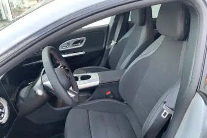 Photo 9 Mercedes CLA Gén. III (C174/C178) Ph1 AMG Line 4