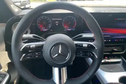 Photo 69 Mercedes CLA  220 8F-eDCT 4MATIC
