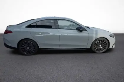 Photo 93 Mercedes CLA  220 8F-eDCT 4MATIC