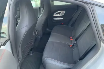 Photo 10 Mercedes CLA Gén. III (C174/C178) Ph1 AMG Line 4