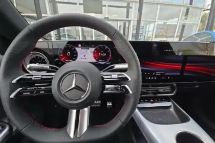 Photo 104 Mercedes CLA  220 8F-eDCT 4MATIC