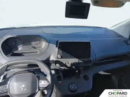 Photo 11 Peugeot Partner  FOURGON STANDARD 650 KG BLUEHDI 130 S&S EAT8