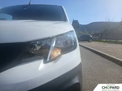 Photo 22 Peugeot Partner  FOURGON STANDARD 650 KG BLUEHDI 130 S&S EAT8