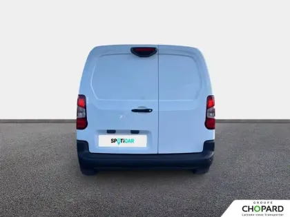 Photo 42 Peugeot Partner  FOURGON STANDARD 650 KG BLUEHDI 130 S&S EAT8