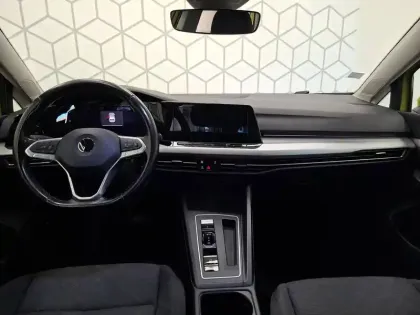 Photo 32 Volkswagen Golf  1.5 eTSI OPF 150 DSG7