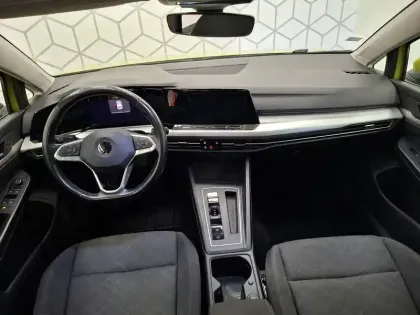 Photo 33 Volkswagen Golf  1.5 eTSI OPF 150 DSG7