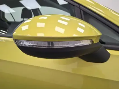 Photo 22 Volkswagen Golf  1.5 eTSI OPF 150 DSG7