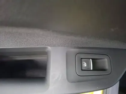 Photo 29 Volkswagen Golf  1.5 eTSI OPF 150 DSG7