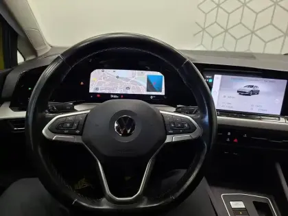 Photo 54 Volkswagen Golf  1.5 eTSI OPF 150 DSG7