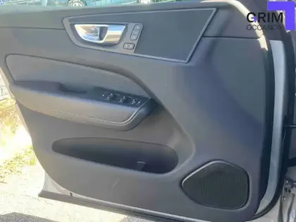 Photo 24 Volvo Xc60  T6 Recharge AWD 253 ch + 145 ch Geartronic 8