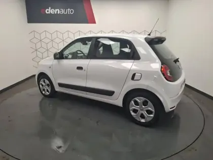 Photo 10 Renault Twingo  III Achat Intégral - 21