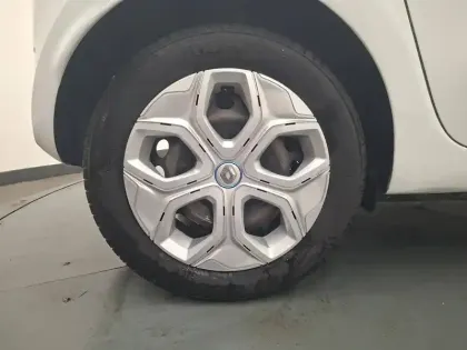 Photo 15 Renault Twingo  III Achat Intégral - 21