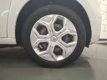 Photo 16 Renault Twingo  III Achat Intégral - 21