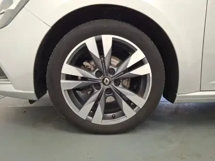 Photo 16 Renault Megane Mégane IV Berline Blue dCi 115 EDC