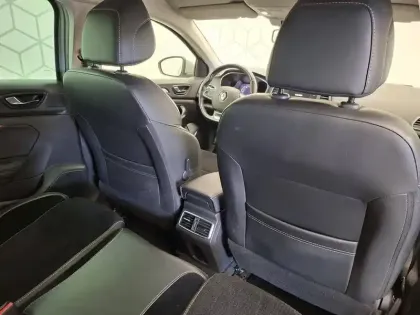 Photo 22 Renault Megane Mégane IV Berline Blue dCi 115 EDC