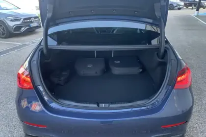 Photo 8 Mercedes Classe C  300 e 9G-Tronic e-Hybrid EQ