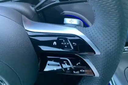 Photo 15 Mercedes Classe C  300 e 9G-Tronic e-Hybrid EQ