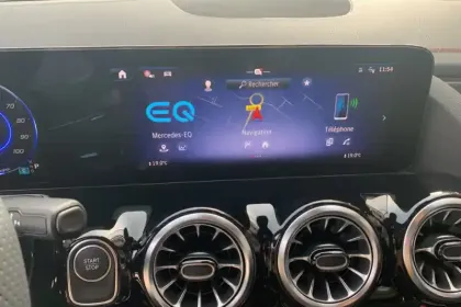 Photo 13 Mercedes EQA Gén. I (H243) Ph2 Business Edition 5