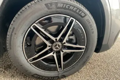 Photo 12 Mercedes EQA Gén. I (H243) Ph2 Business Edition 5